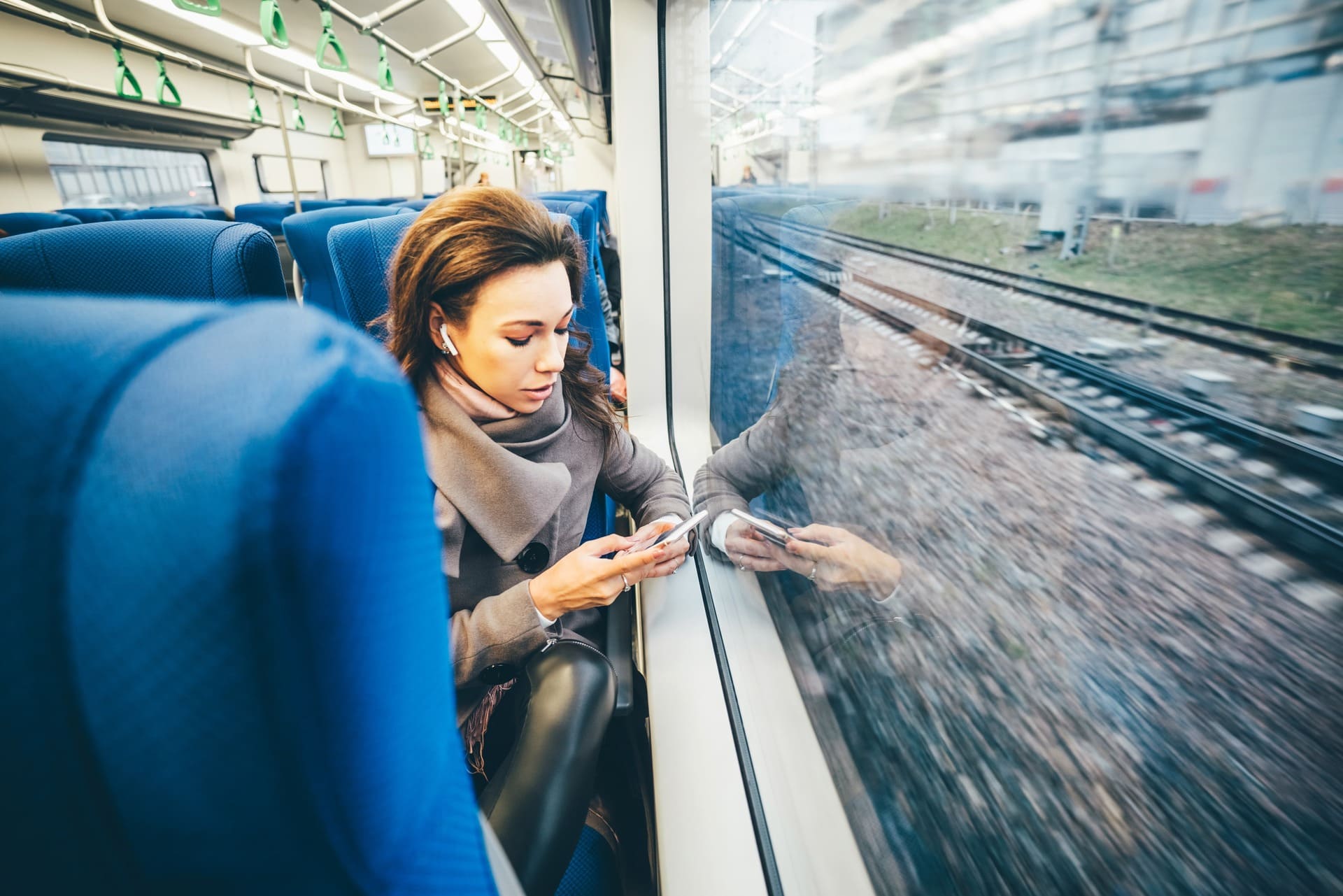 РЖД запустили веб-приложение для покупки билетов через смартфон