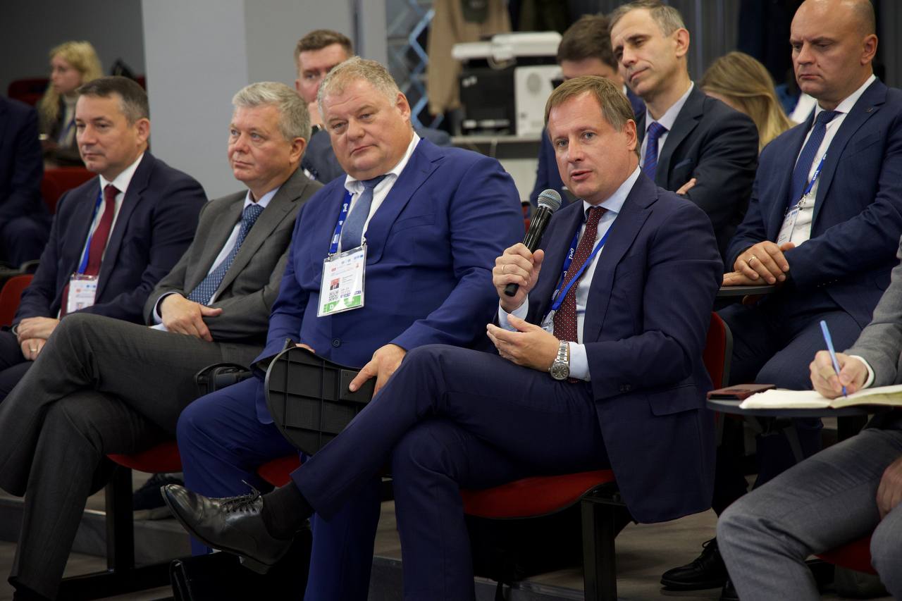 Молодые ученые представили свои проекты экспертам от РЖД